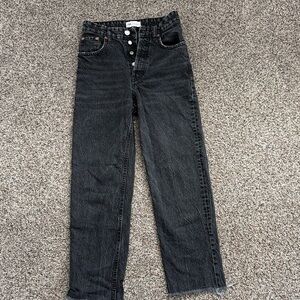 Zara sz 2 Black High-Waisted Jeans